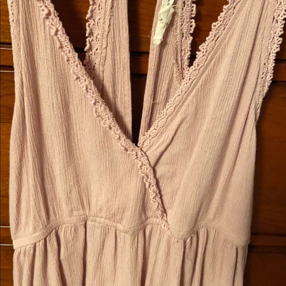 Lace trim LA hearts rank top - Picture 2 of 5